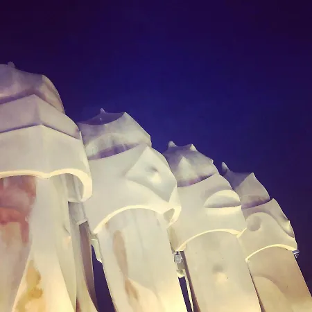 ベッド・アンド・ブレックファスト Eixample *